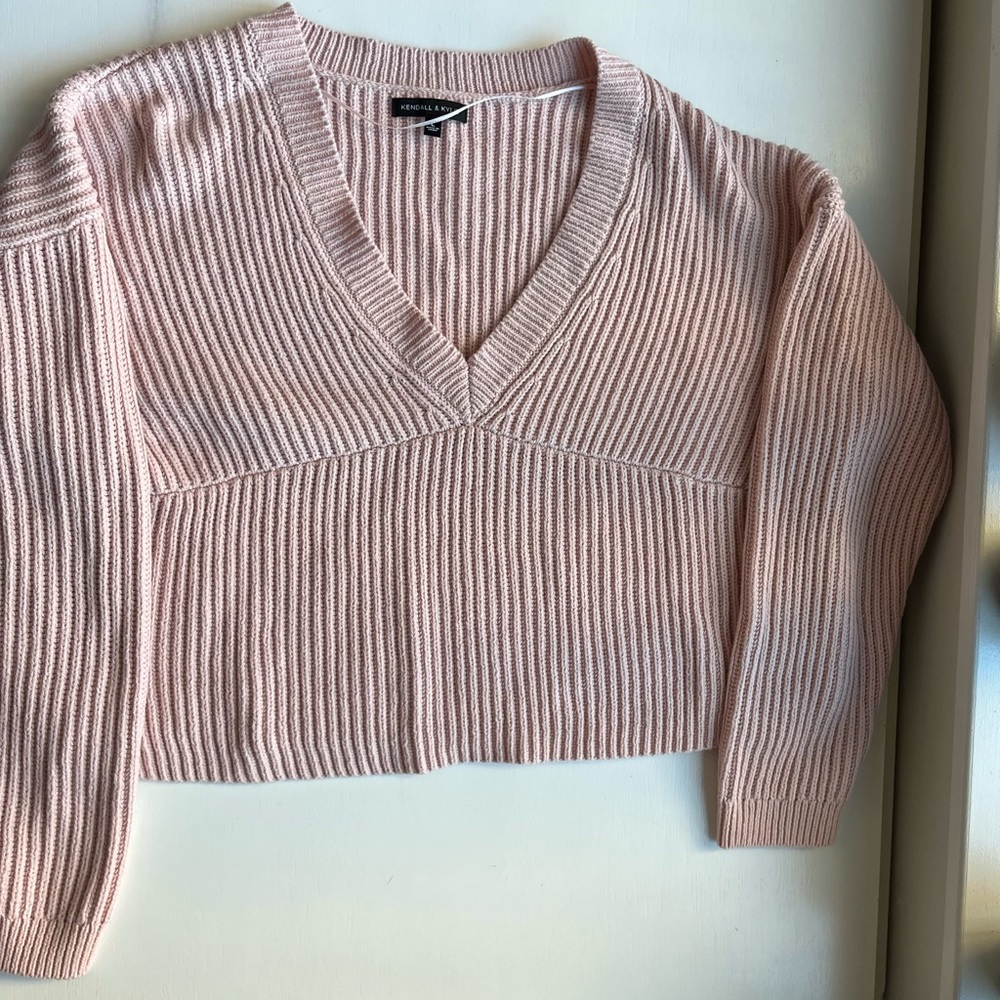 Never worn Kendall and Kylie pacsun sweater